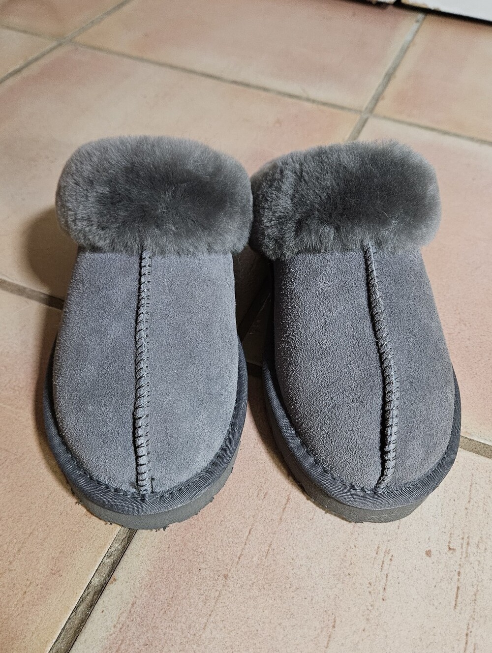 NWOT Sova by SLPR slippers